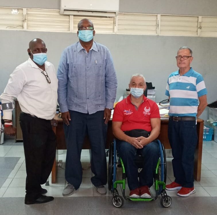 Comisión COPADOM visita Presidente de la Federación Dominicana de Atletismo